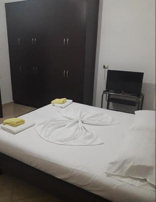 Brahimi Guest House Ksamil Eksteriør bilde