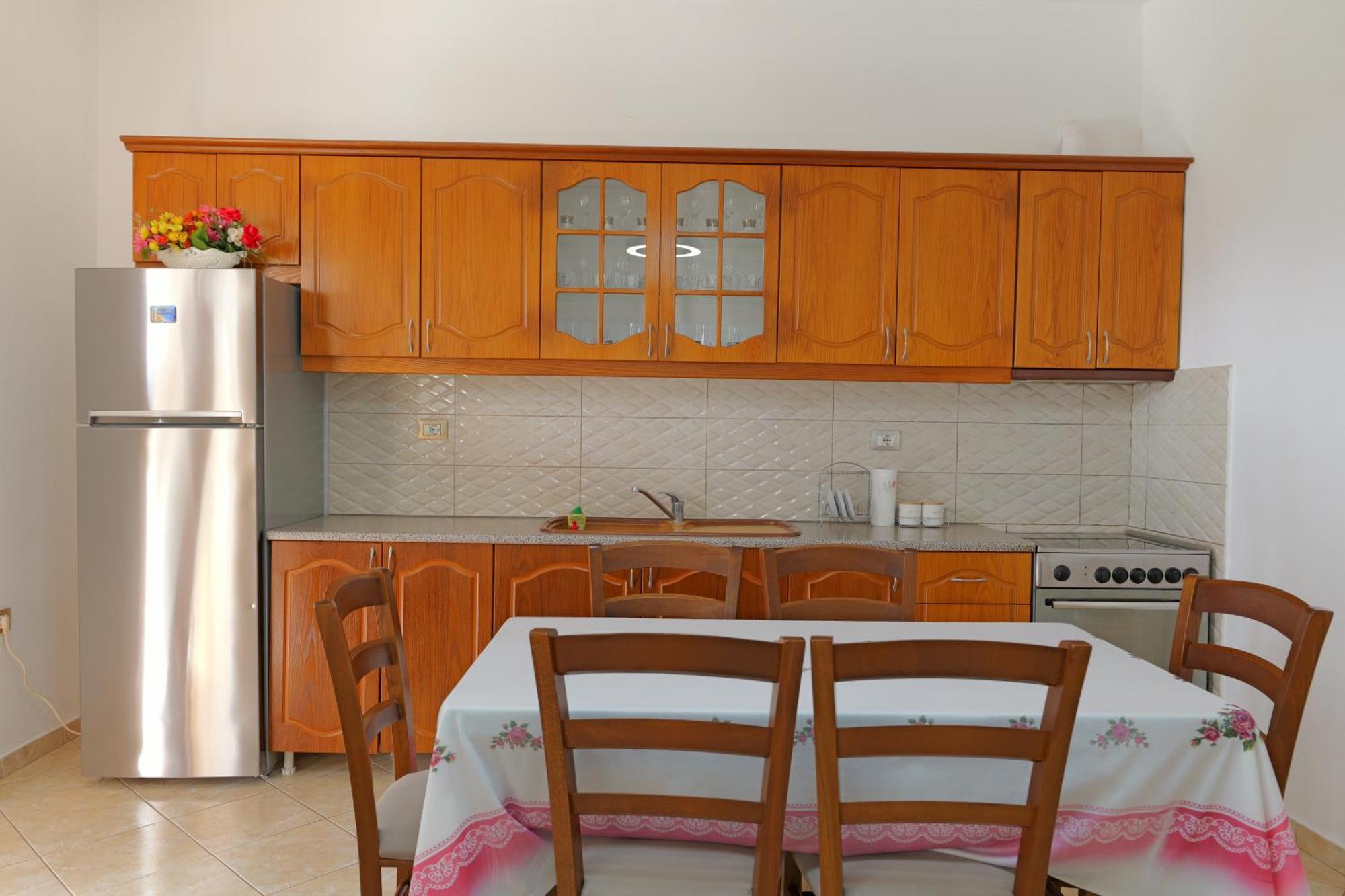 Brahimi Guest House Ksamil Eksteriør bilde
