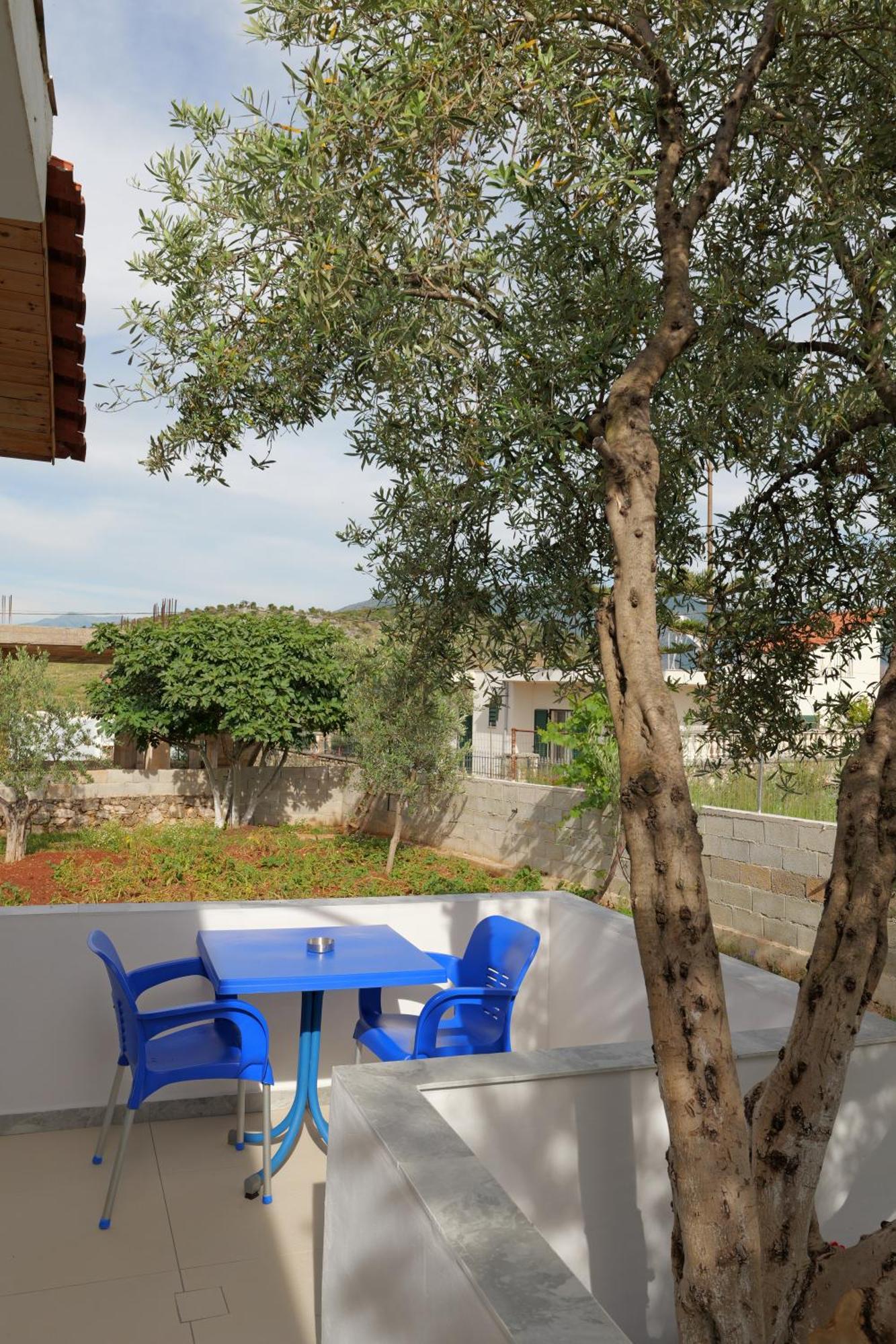 Brahimi Guest House Ksamil Eksteriør bilde