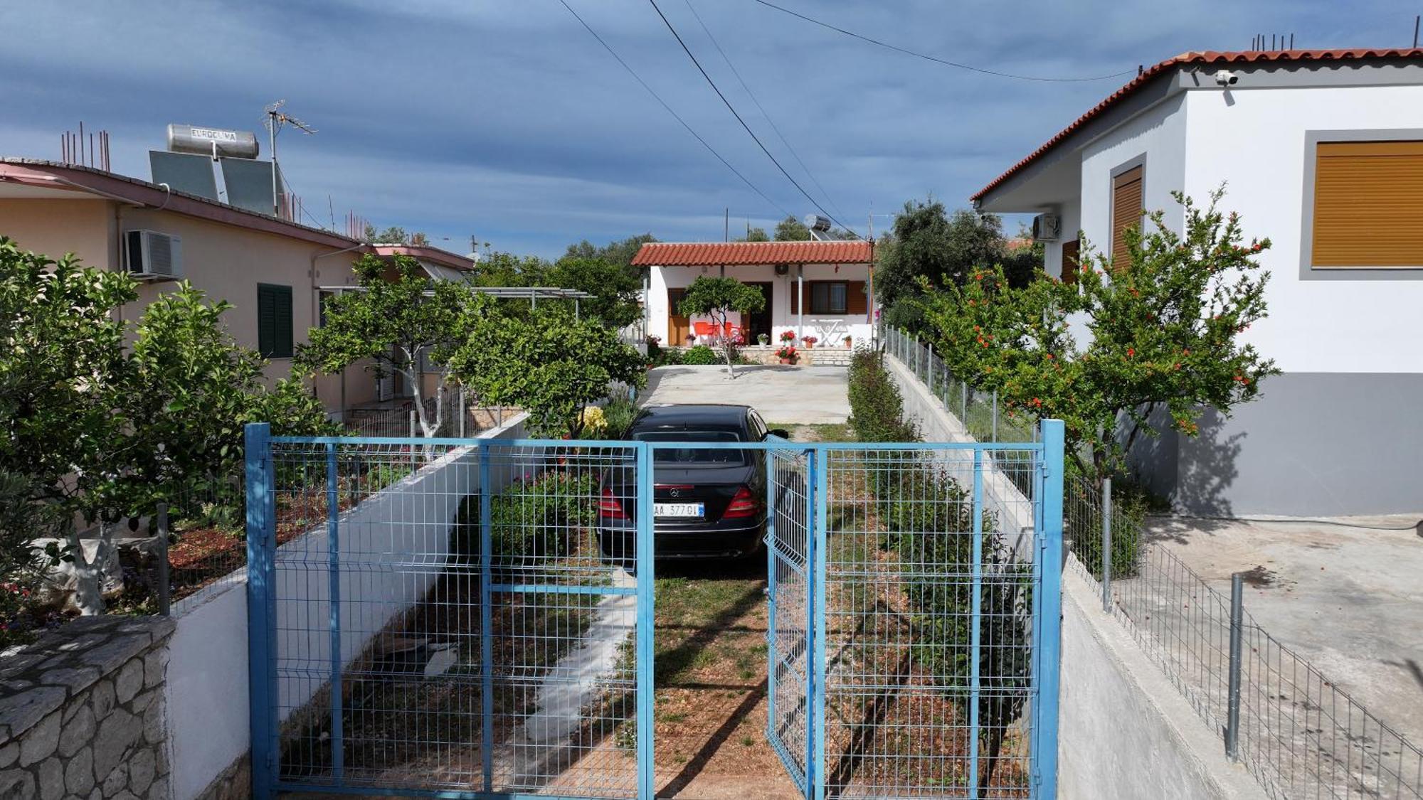 Brahimi Guest House Ksamil Eksteriør bilde
